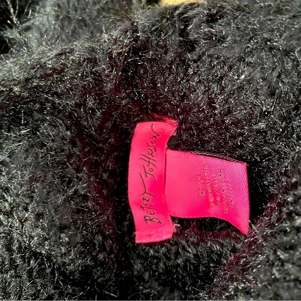 BETSEY Johnson neck scarf NWOT black - Picture 3 of 3